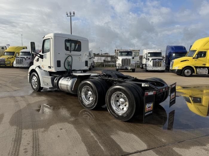 2019 Peterbilt 579 — photo 4