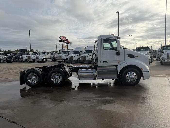 2019 Peterbilt 579 — photo 7