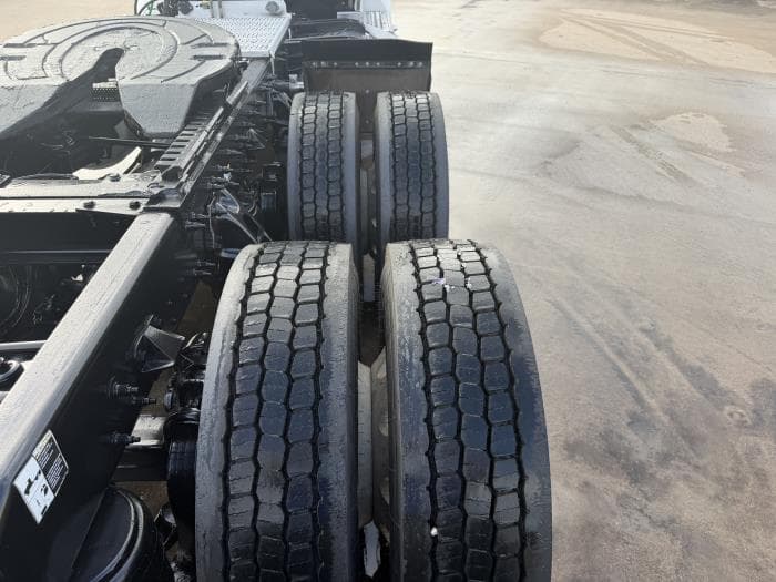 2019 Peterbilt 579 — photo 12