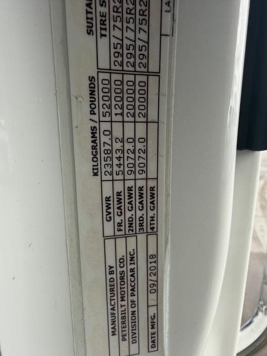 2019 Peterbilt 579 — photo 27