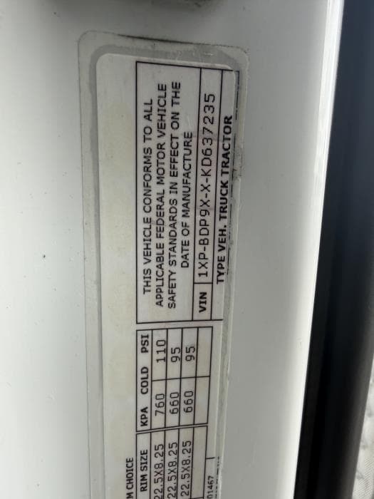 2019 Peterbilt 579 — photo 28