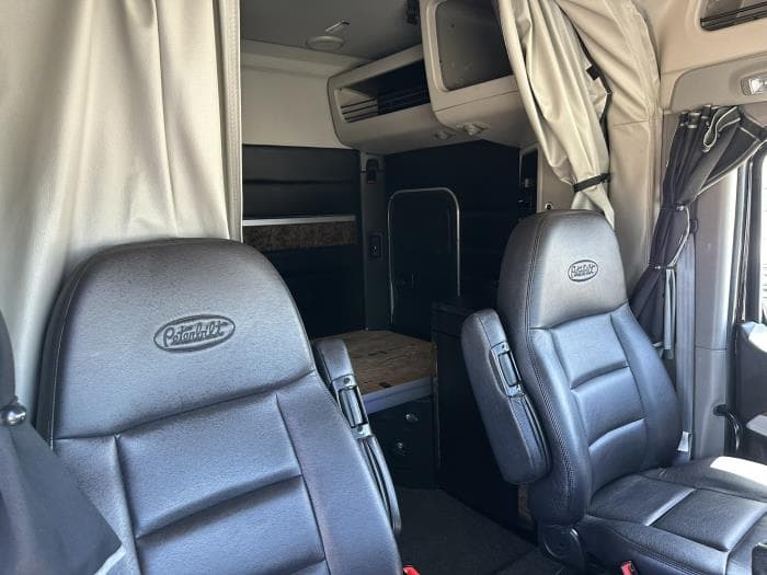 2025 Peterbilt 589 — photo 13