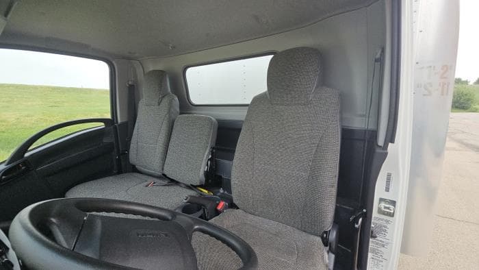 2023 Isuzu NPR — photo 14