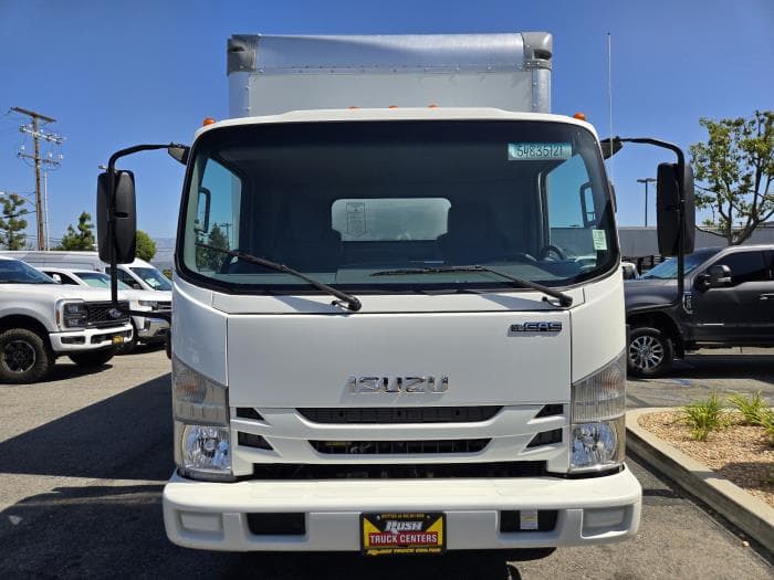 2020 Isuzu NPR — photo 7