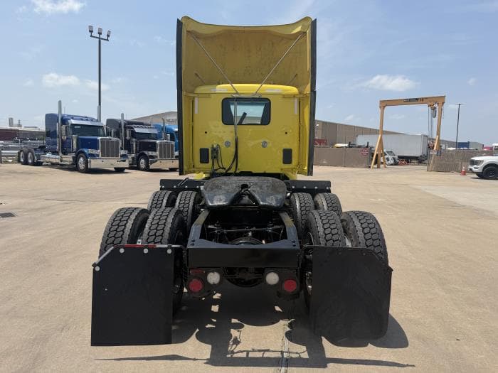 2021 Peterbilt 579 — photo 5