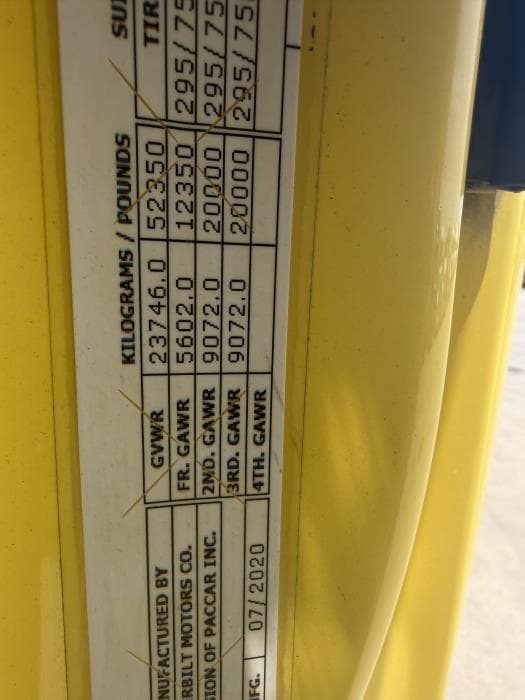 2021 Peterbilt 579 — photo 27