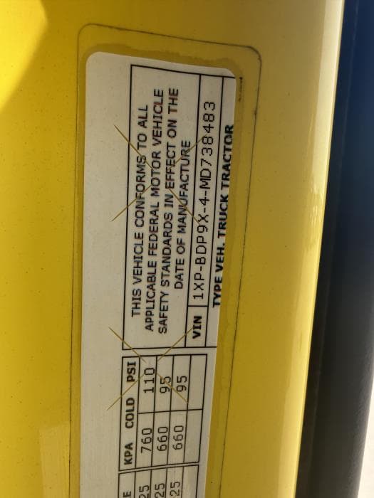 2021 Peterbilt 579 — photo 28