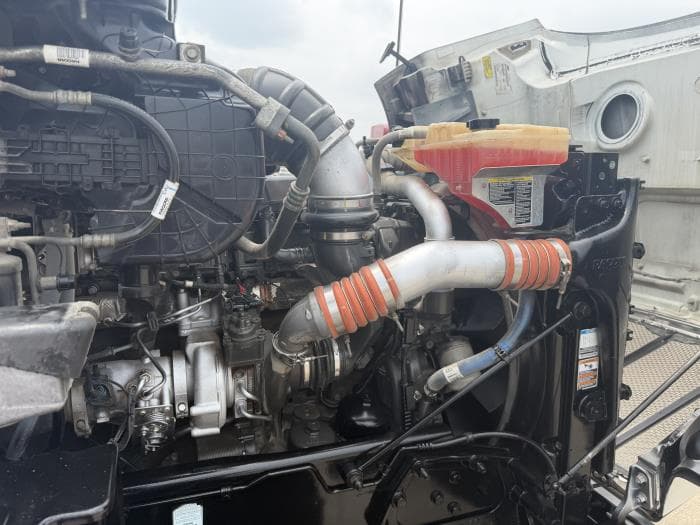 2021 Peterbilt 567 — photo 21