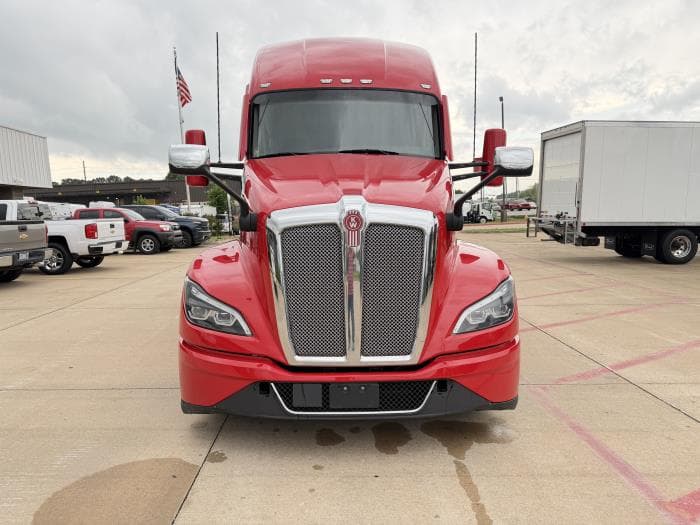 2022 Kenworth T680 — photo 5