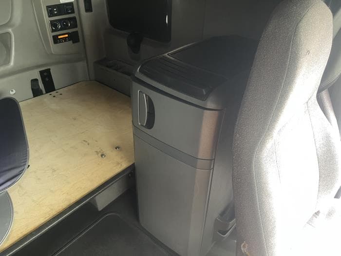 2019 International LT — photo 20