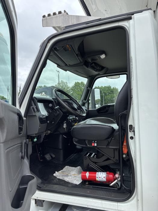 2019 International MV — photo 10