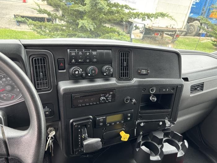 2019 International MV — photo 13