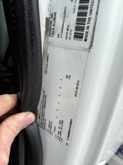 2017 International 4300 — photo 17