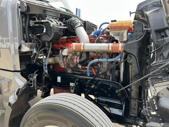 2021 Peterbilt 567 — photo 17