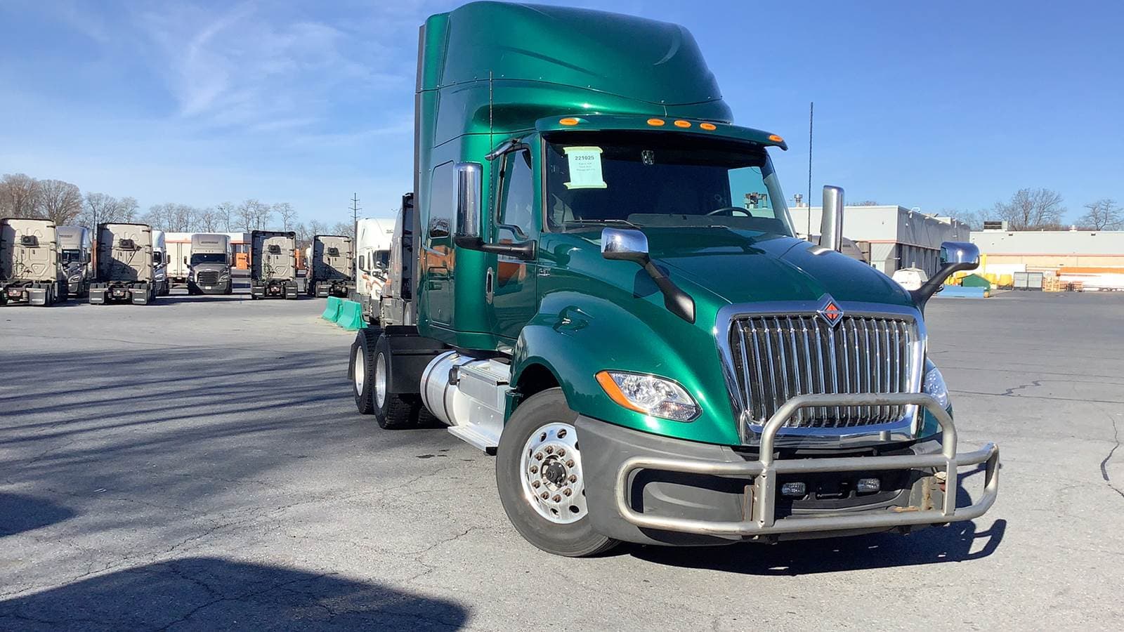 2021 International LT