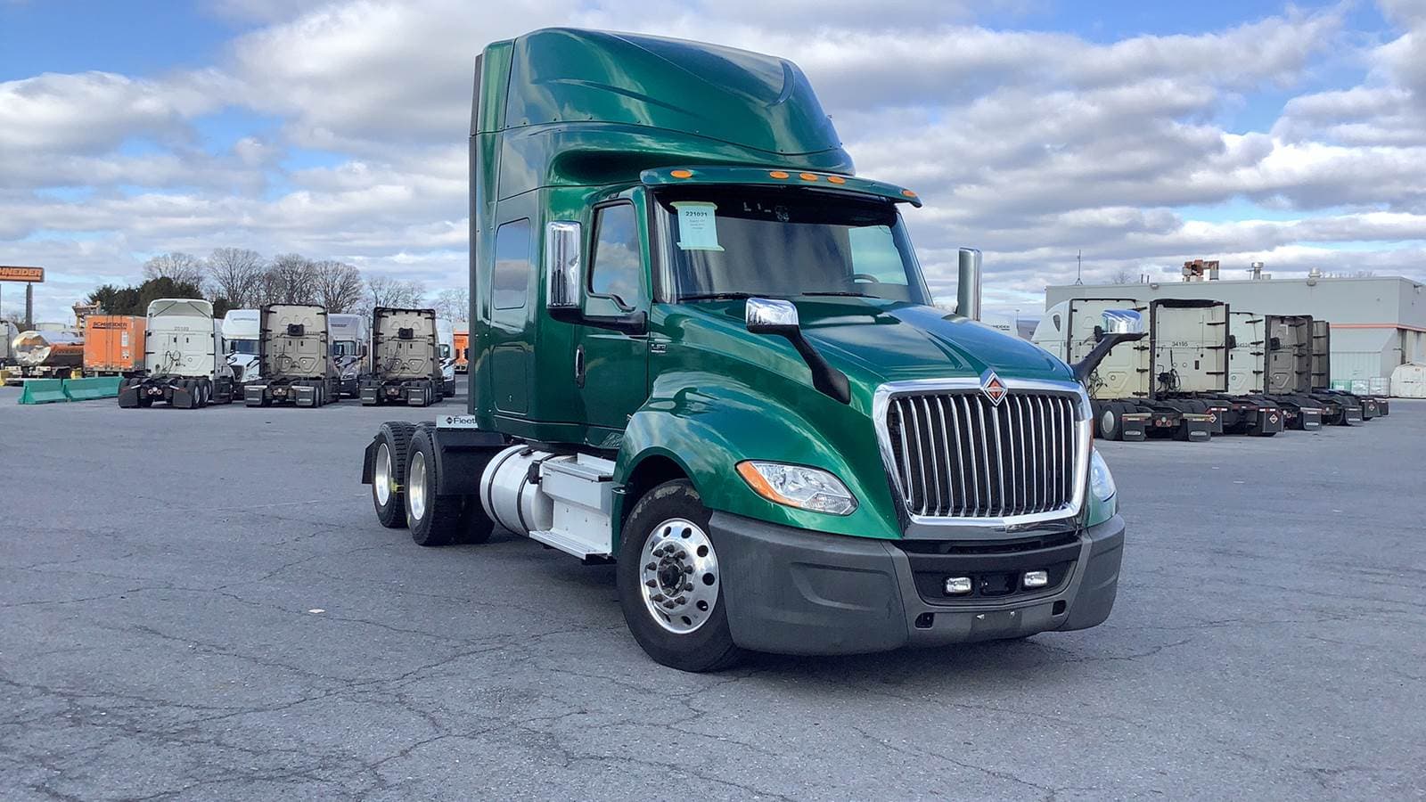 2021 International LT