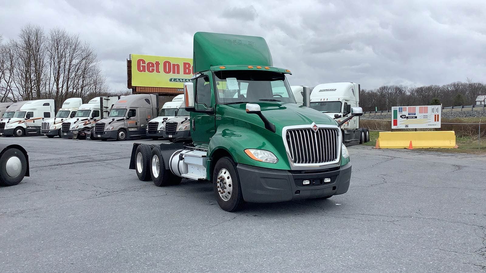 2020 International LT