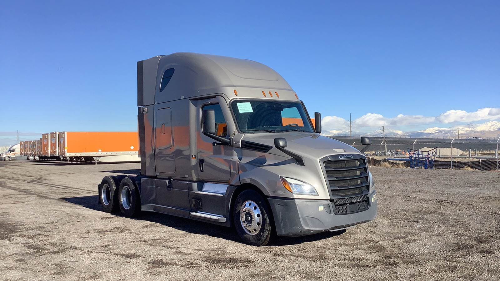 2023 Freightliner Cascadia