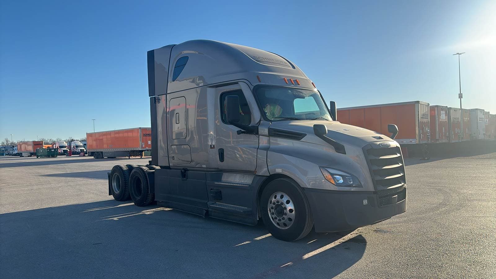2024 Freightliner Cascadia
