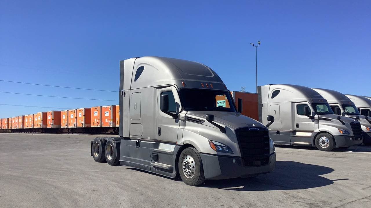 2024 Freightliner Cascadia