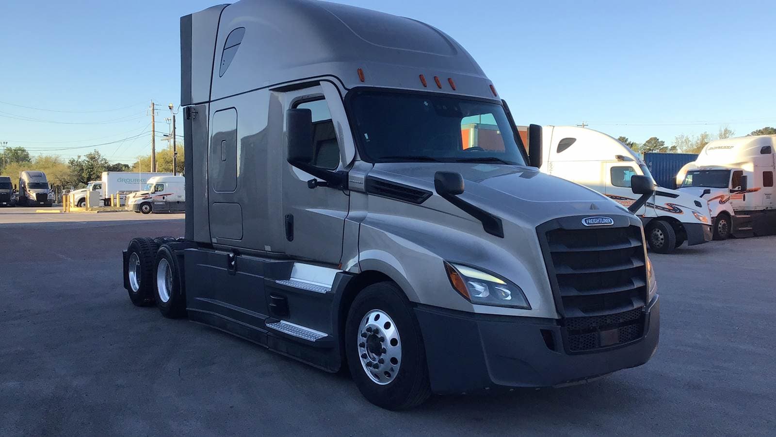2023 Freightliner Cascadia
