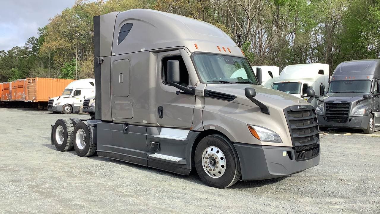 2024 Freightliner Cascadia