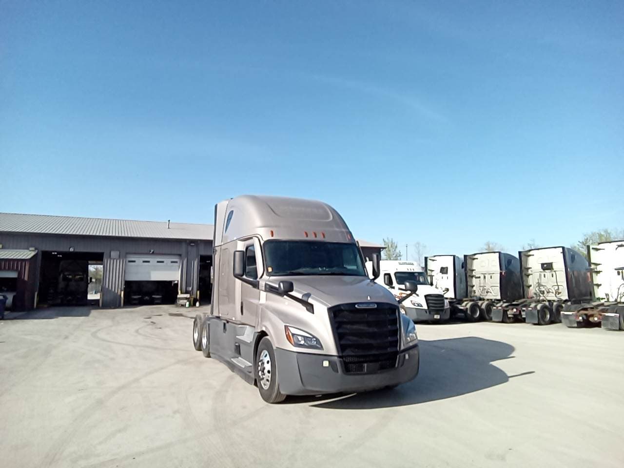 2024 Freightliner Cascadia