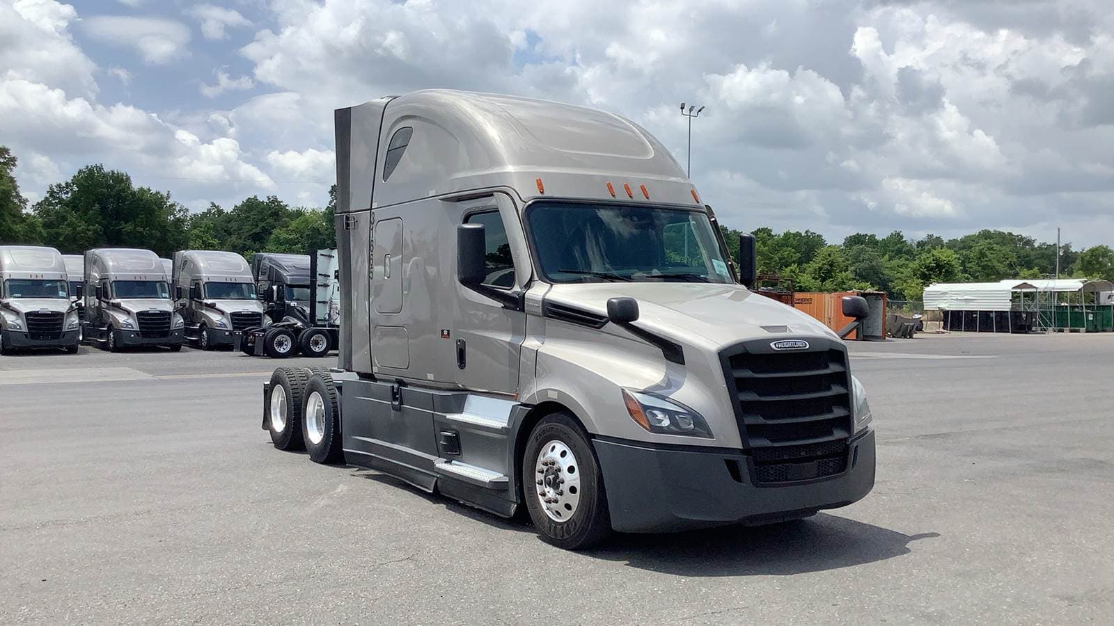 2024 Freightliner Cascadia