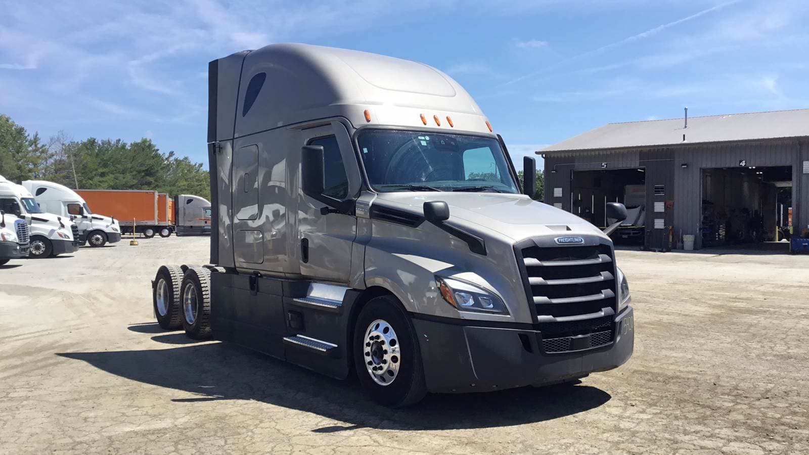 2023 Freightliner Cascadia