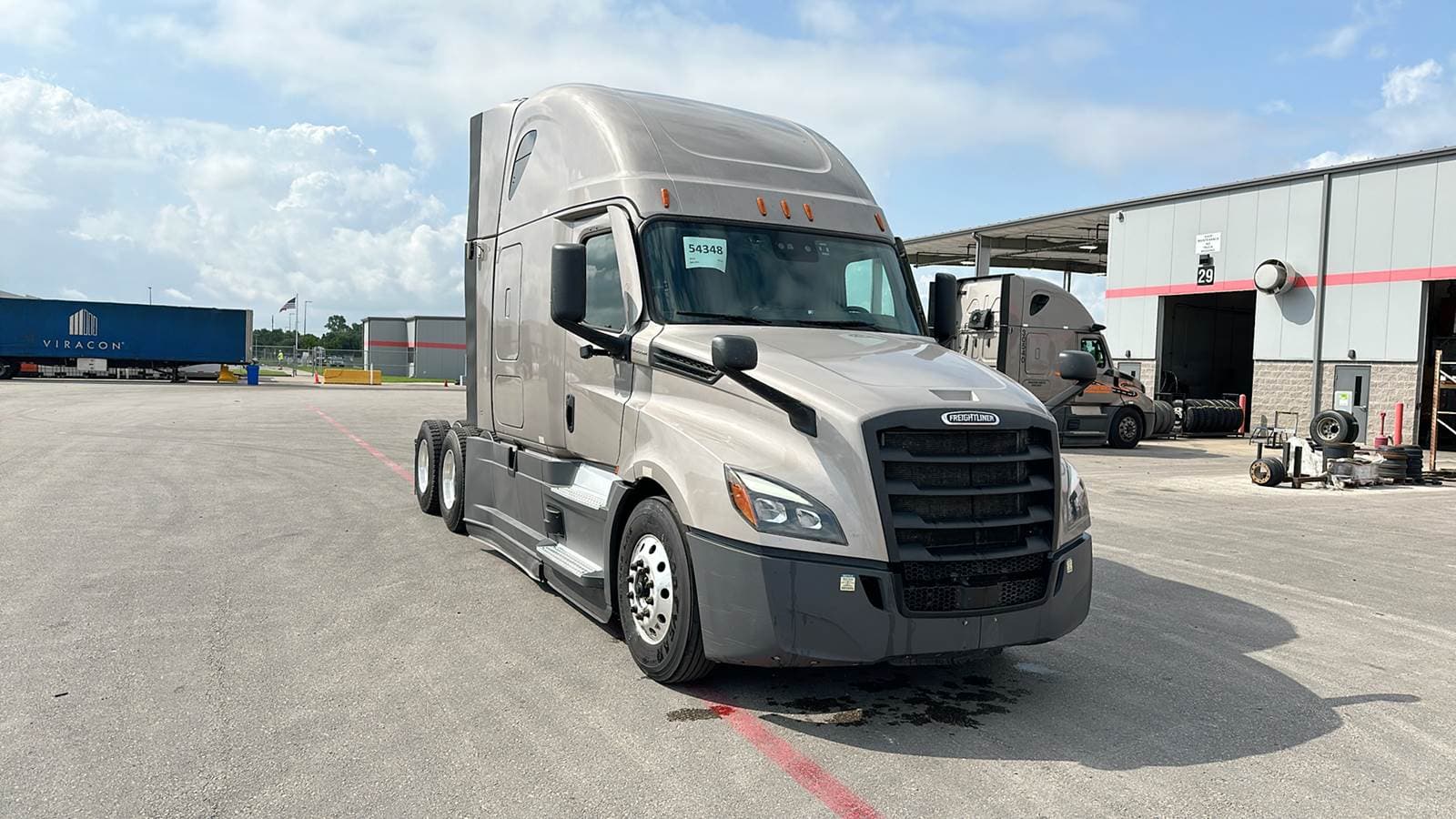 2023 Freightliner Cascadia