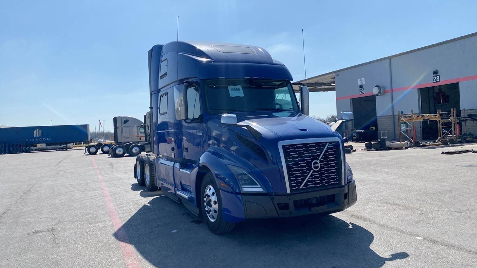 2023 Volvo VNL 860