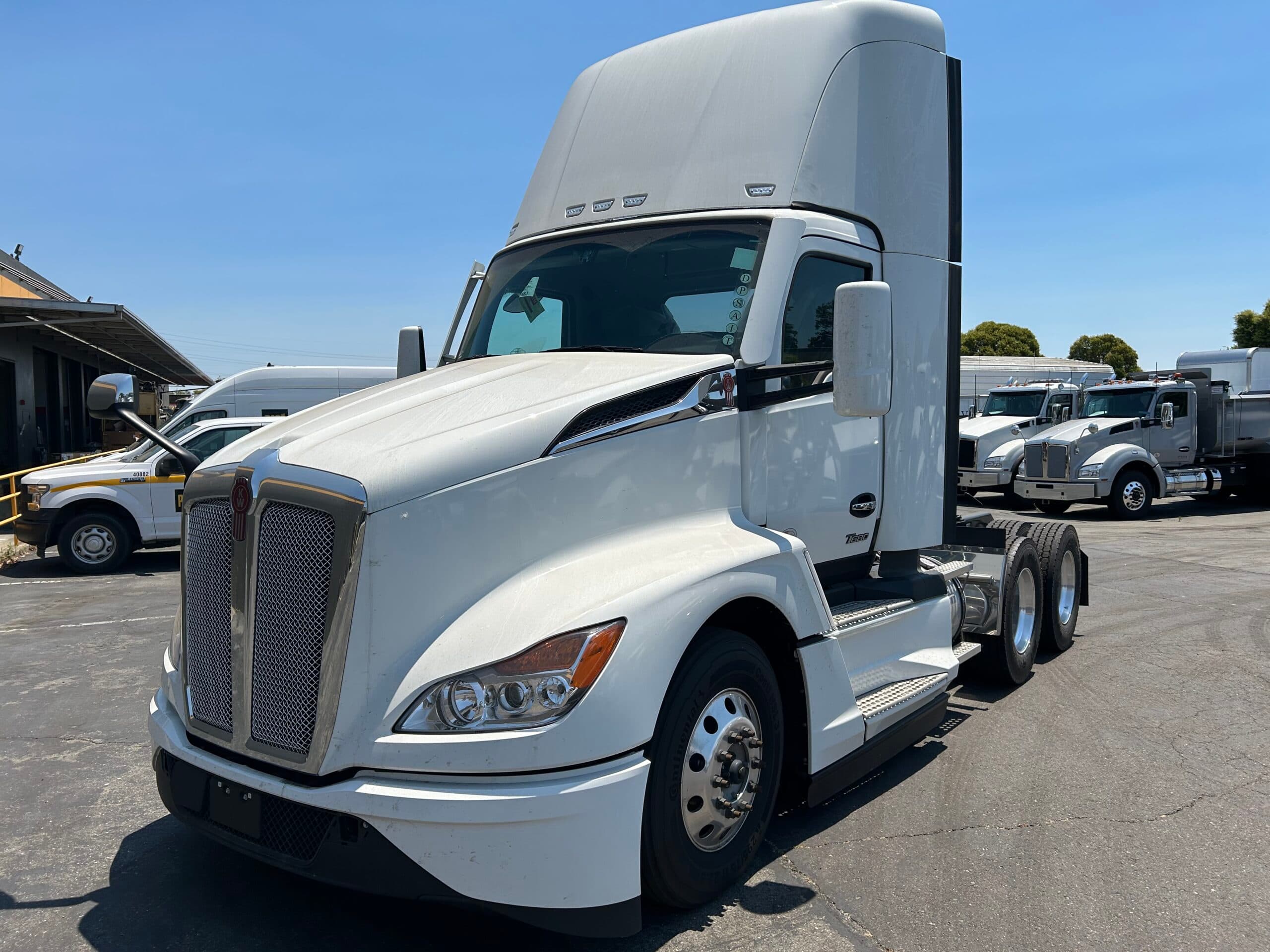 2024 Kenworth T680