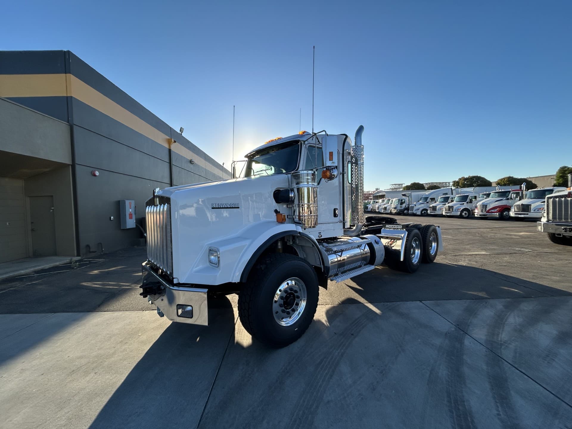 2026 Kenworth T800