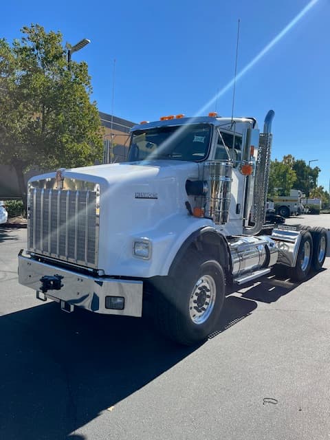 2026 Kenworth T800