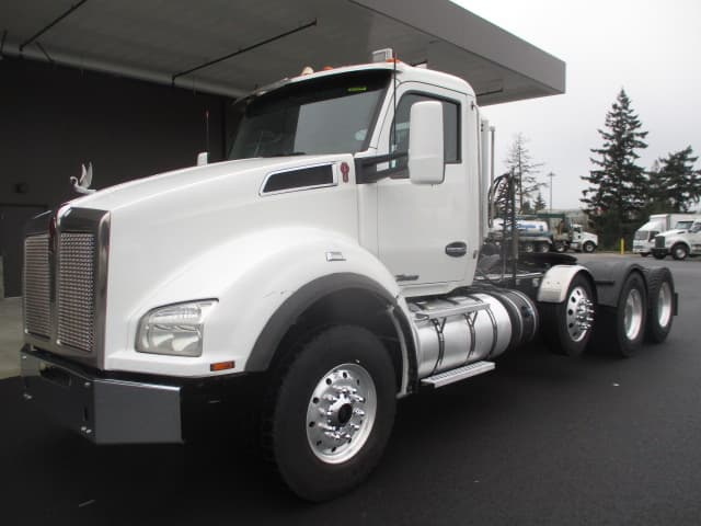2020 Kenworth T880