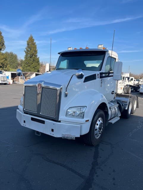 2019 Kenworth T880