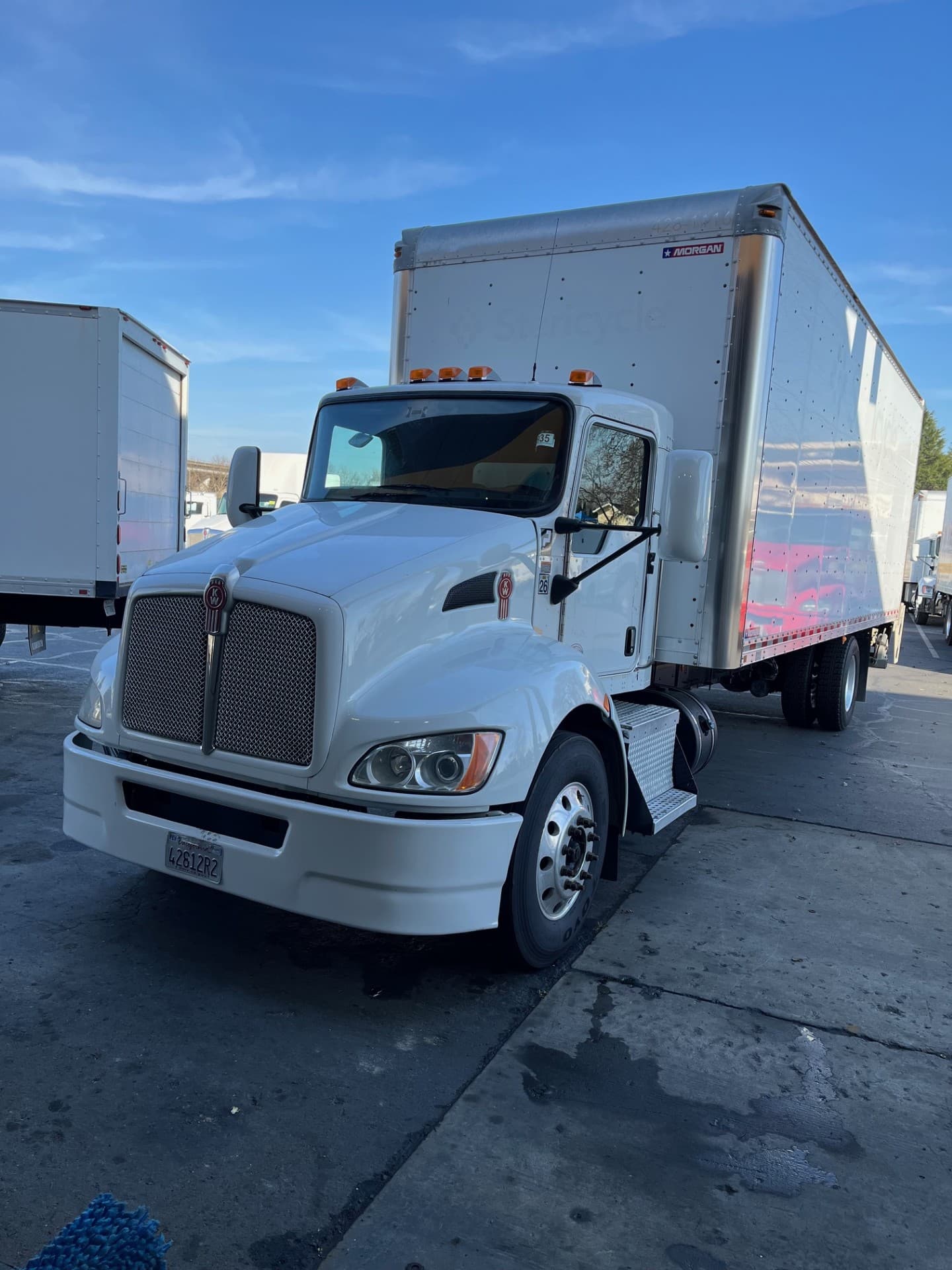 2019 Kenworth T270