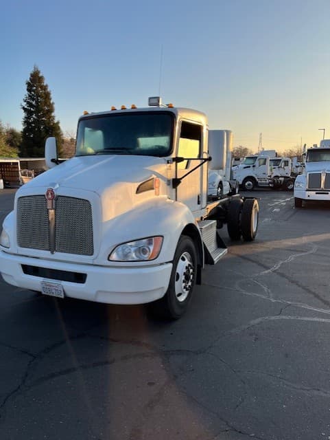 2017 Kenworth T370