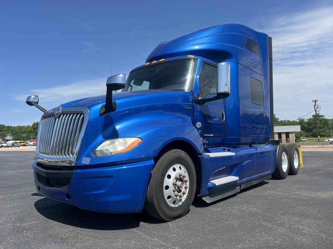 2020 International LT