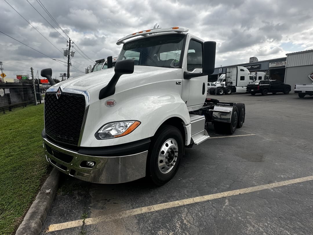 2025 International LT