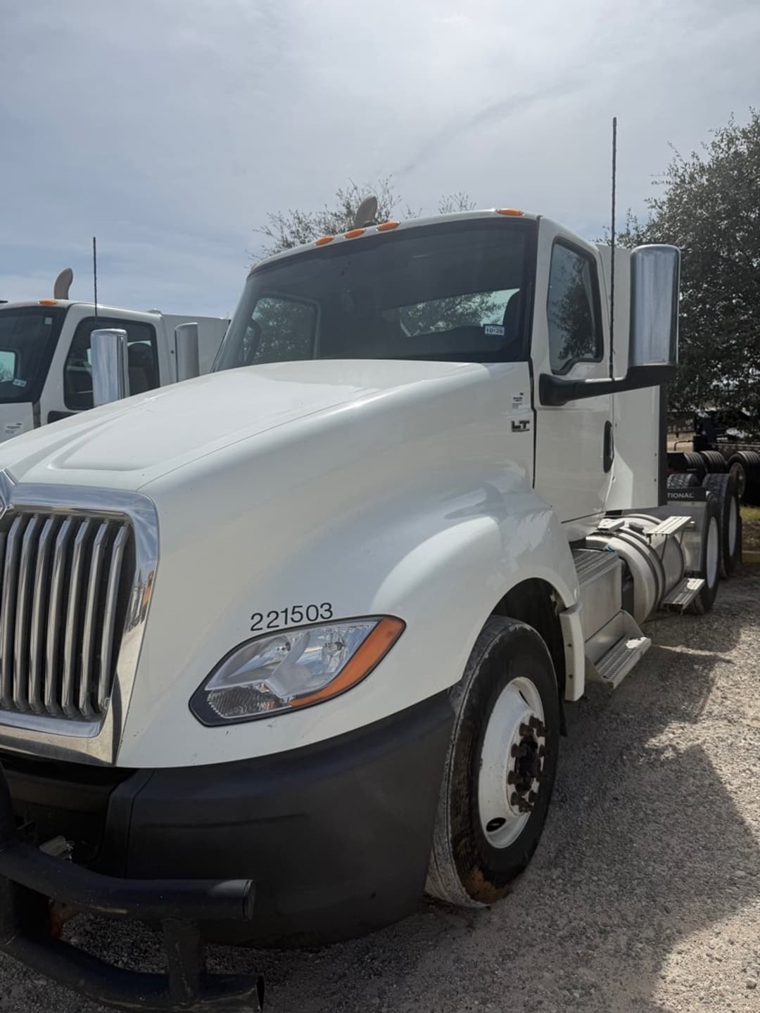 2021 International LT in Temple, TX — photo 6