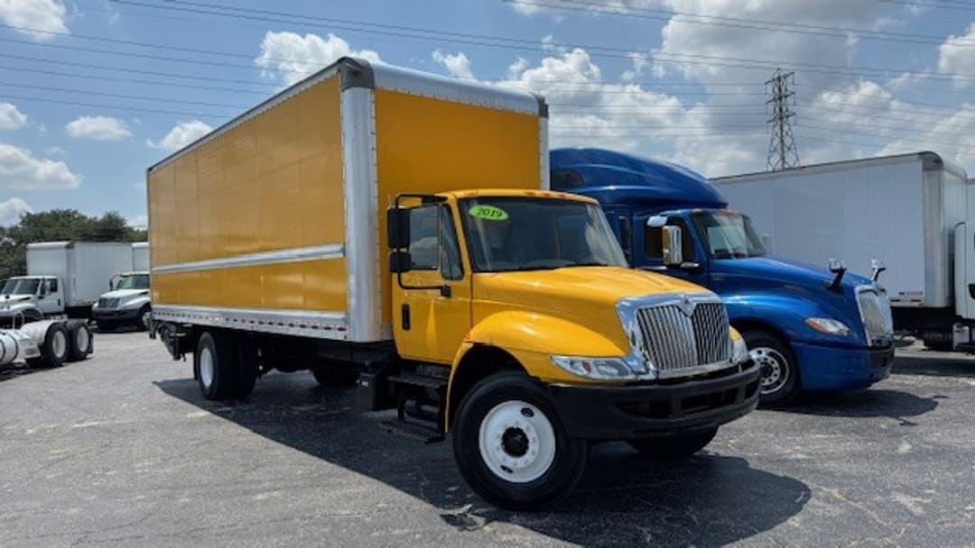 2019 International 4300