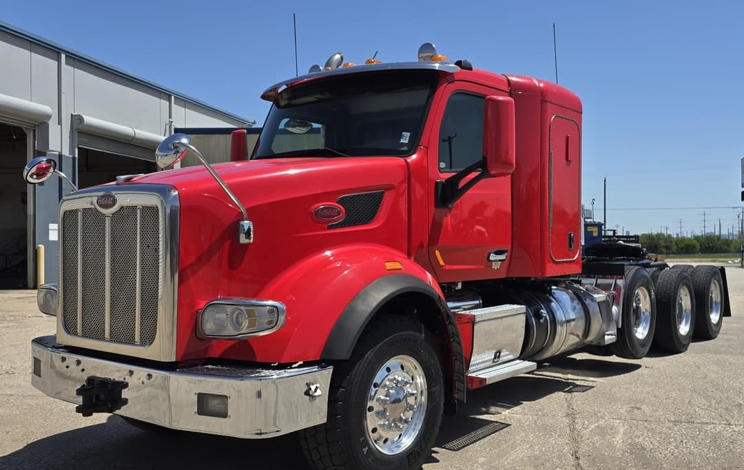 2015 Peterbilt 567