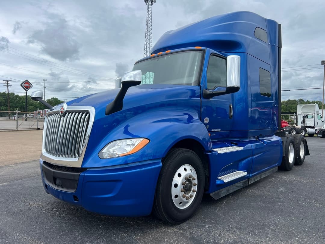 2020 International LT