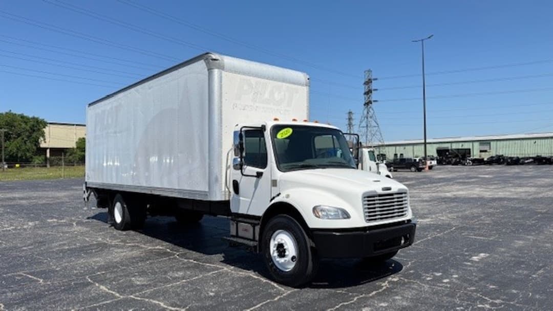 2020 Freightliner M2 106