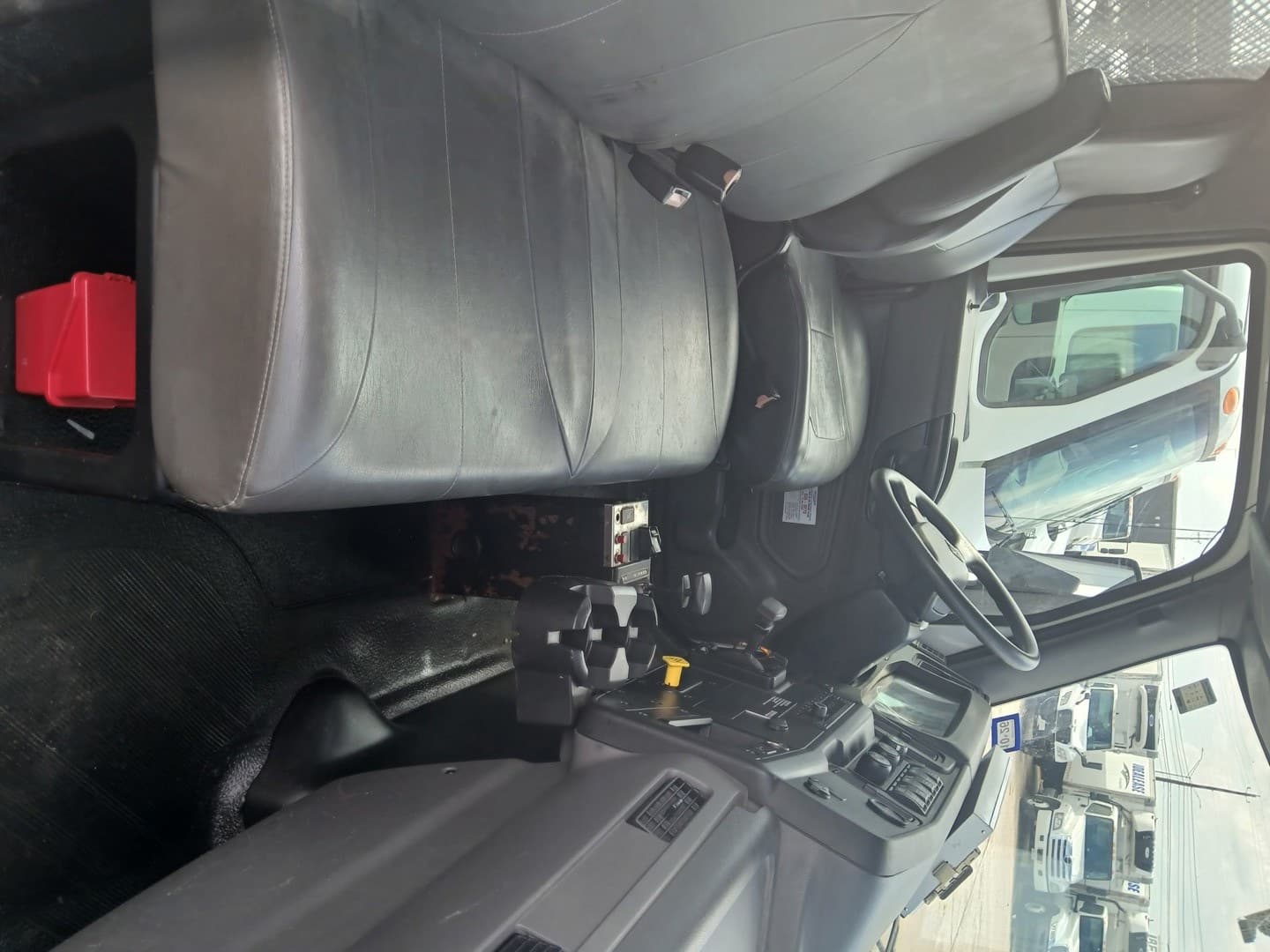 2022 International MV in SAN ANTONIO, TX — photo 5