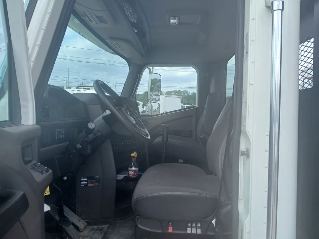 2021 International HX in AUSTIN, TX — photo 2