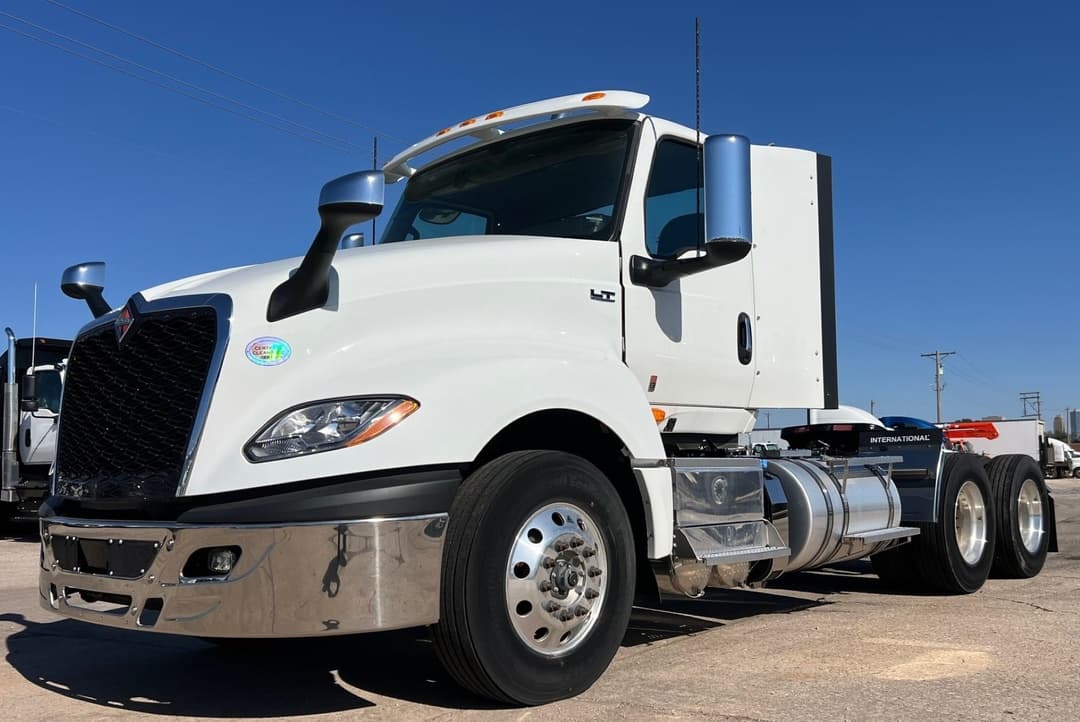 2025 International LT