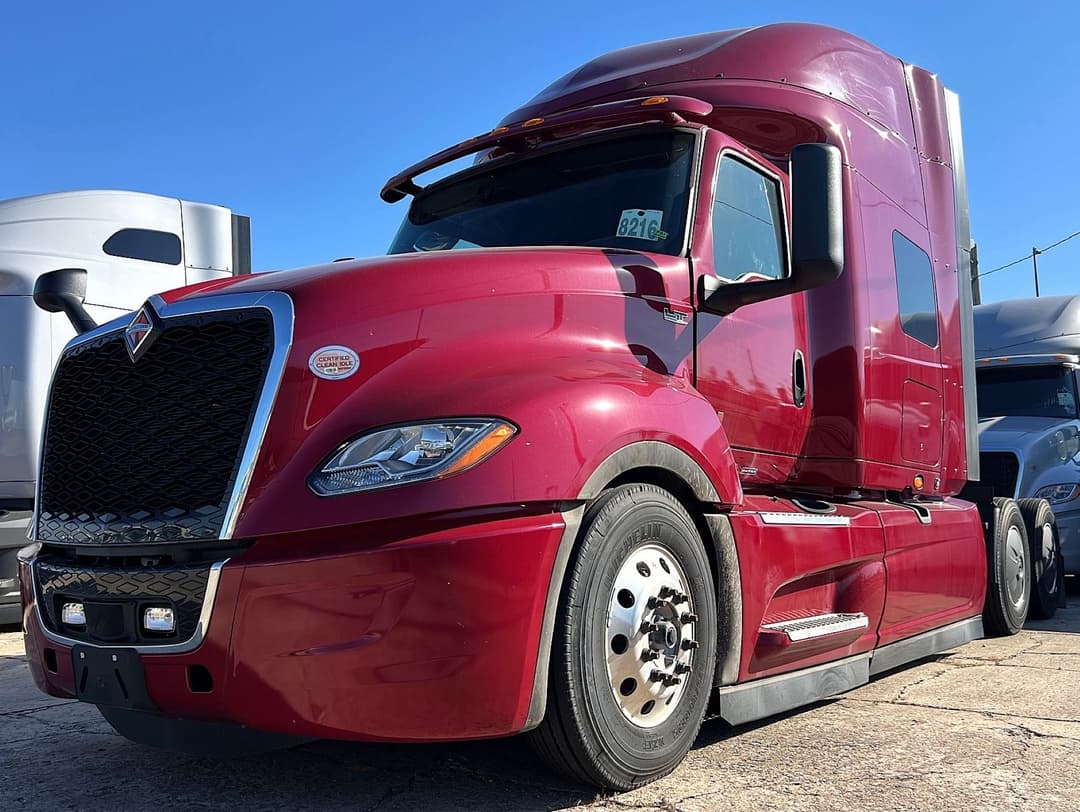 2025 International LT