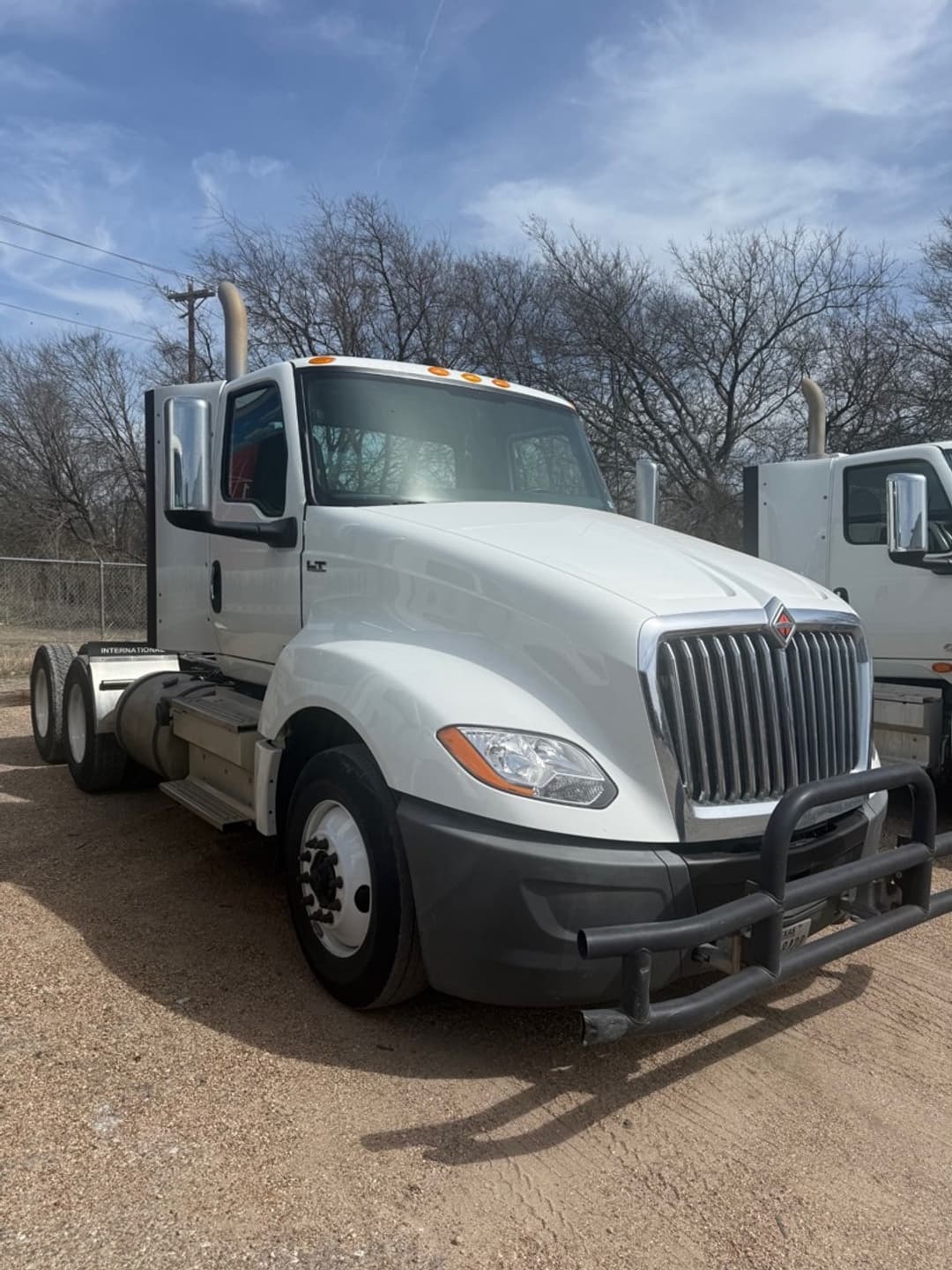 2021 International LT in Temple, TX — photo 3